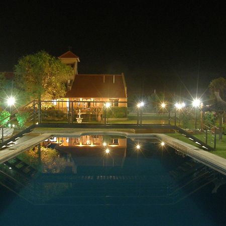 Lauquen Pilmaiquen Y Spa Merlo Екстериор снимка